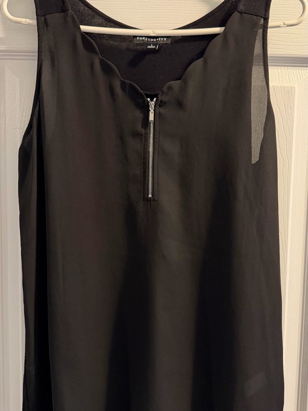 Fortune + Ivy Black Scallop-Edge Zip Front Camisole